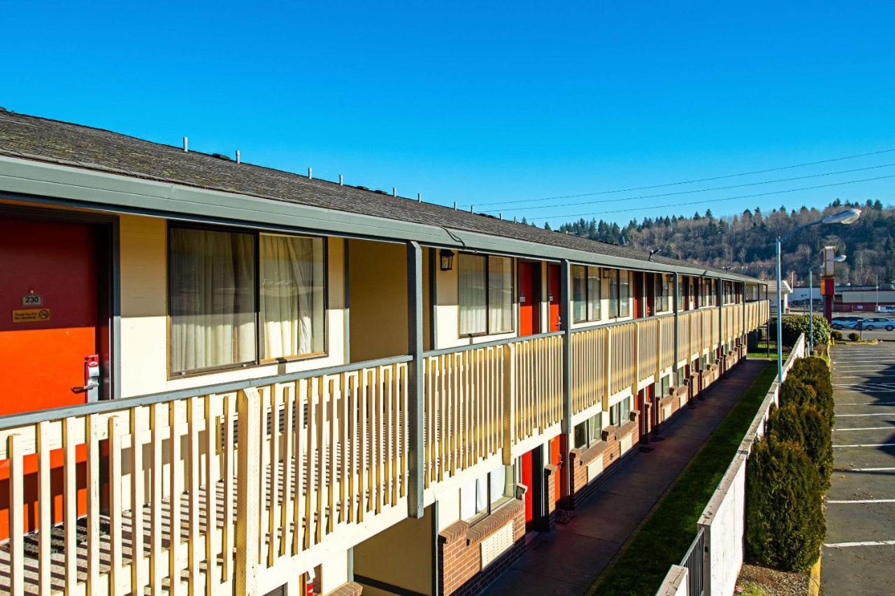 Econo Lodge Kent Eksteriør bilde